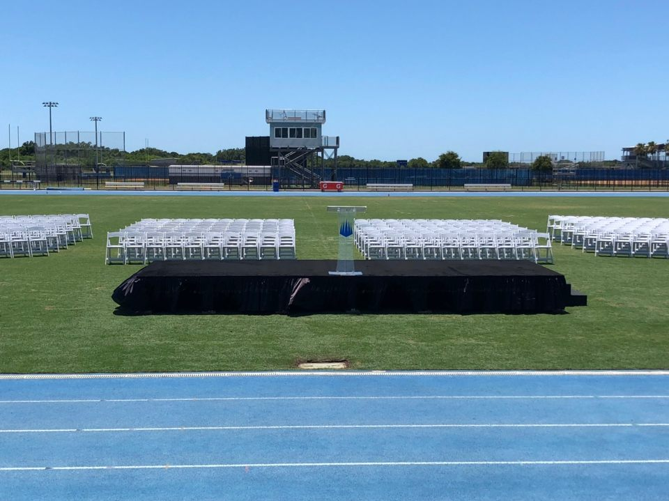 florida graduation staging